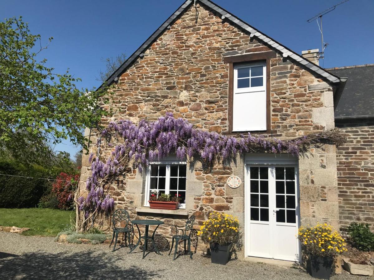 Charming Gite In Brittany Plenee-Jugon Luaran gambar