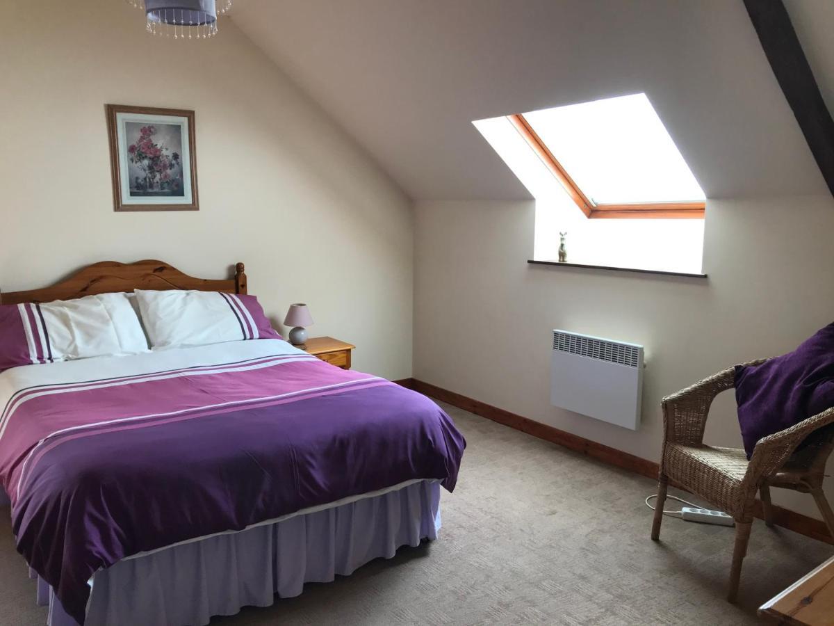 Charming Gite In Brittany Plenee-Jugon Luaran gambar
